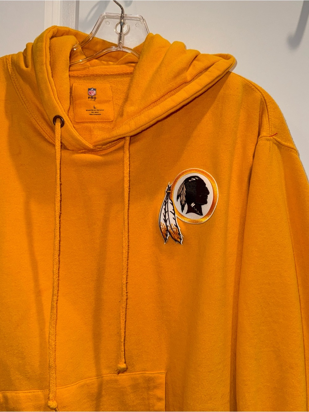 NFL Pro Line Vtg Men's Yellow Washington Redskins Logo Pullover Hoodie Fleece L